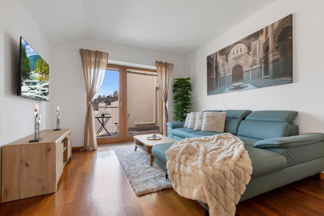 Urban Elegance Retreat Apartment Bratislava Exterior photo