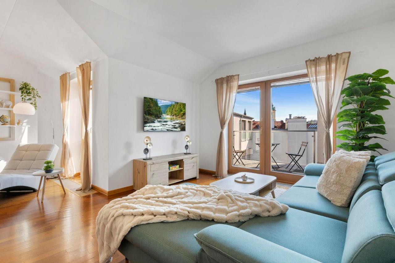 Urban Elegance Retreat Apartment Bratislava Exterior photo